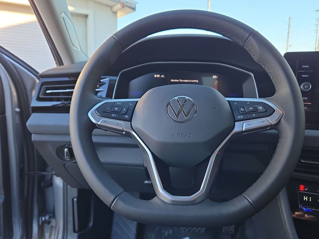 Thumbnail: 2026 Volkswagen Jetta - 14