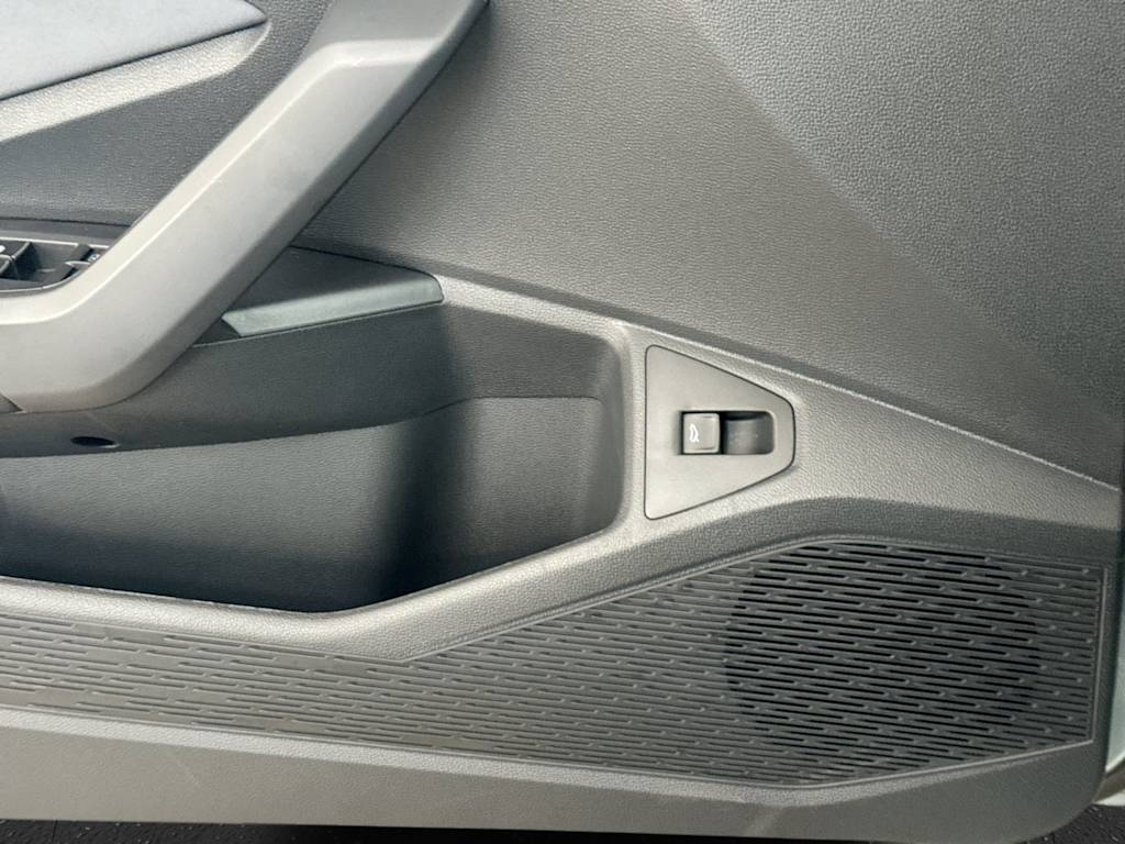Thumbnail: 2027 Volkswagen Jetta - 39
