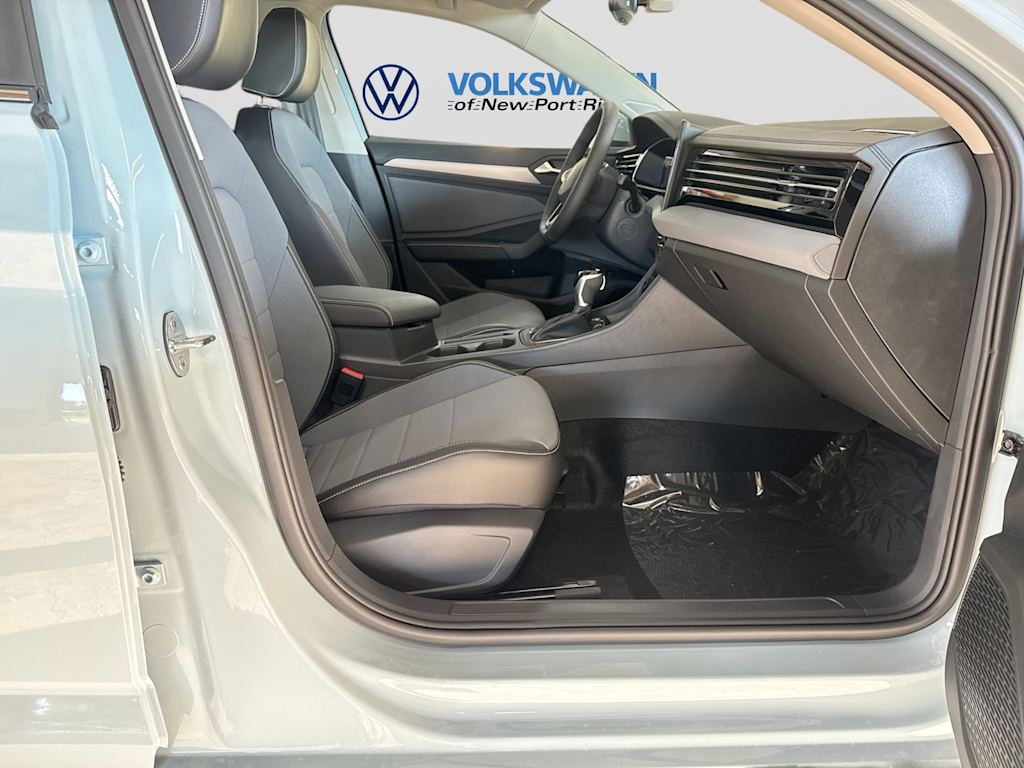 Thumbnail: 2027 Volkswagen Jetta - 11