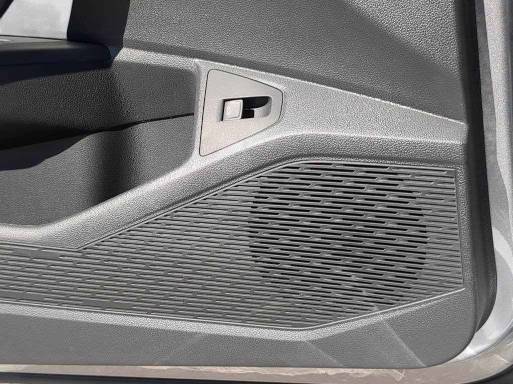 Thumbnail: 2026 Volkswagen Jetta - 35