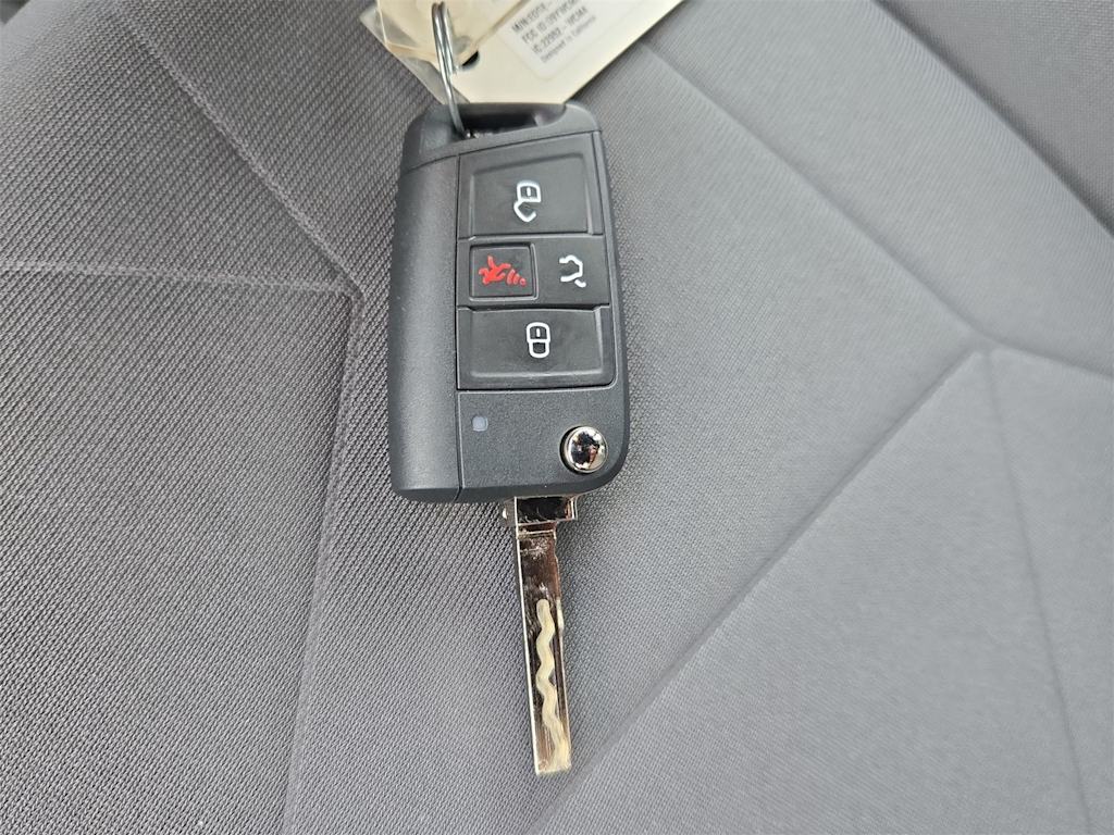 Thumbnail: 2026 Volkswagen Jetta - 19