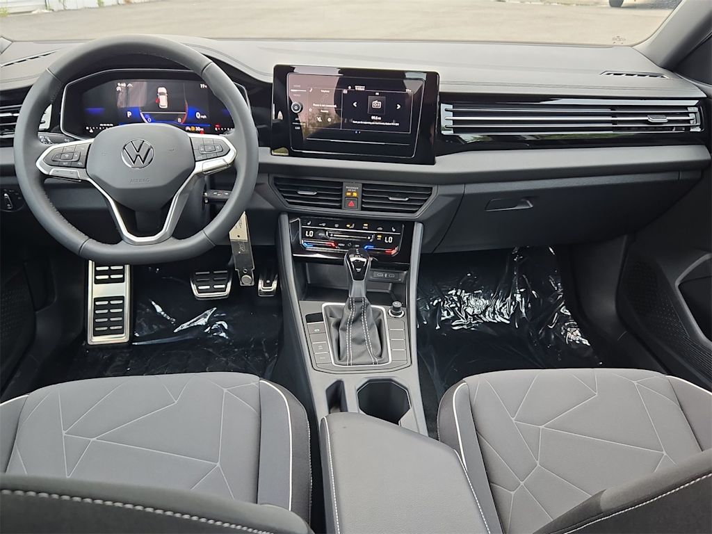 Thumbnail: 2026 Volkswagen Jetta - 10