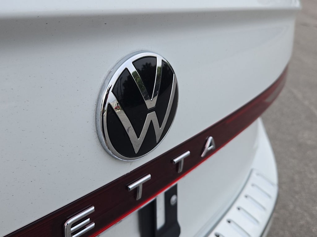 Thumbnail: 2026 Volkswagen Jetta - 7