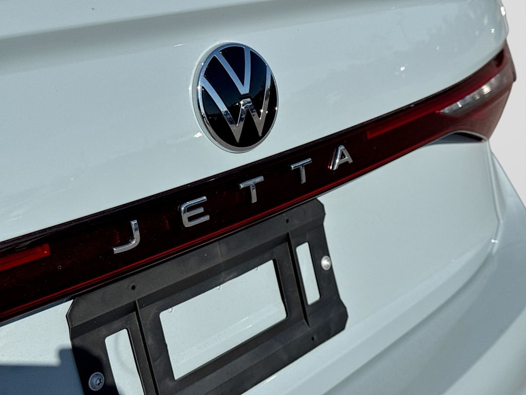 Thumbnail: 2026 Volkswagen Jetta - 24