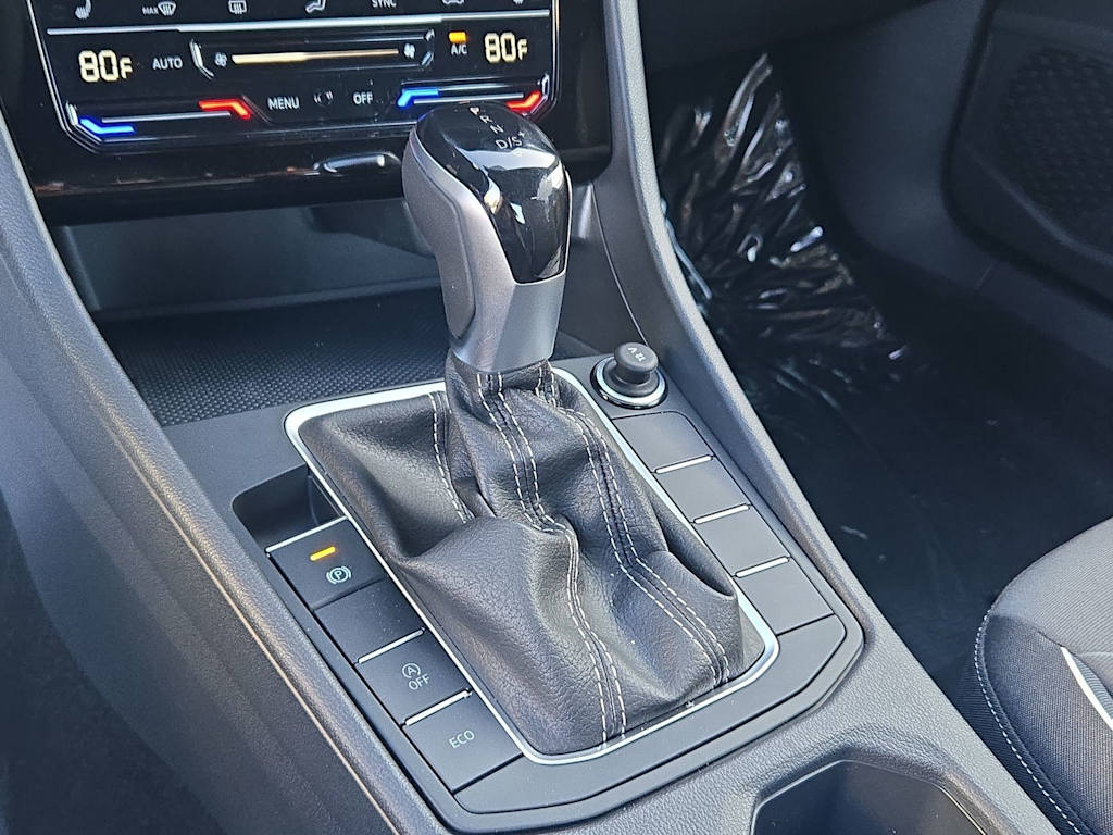 Thumbnail: 2026 Volkswagen Jetta - 16