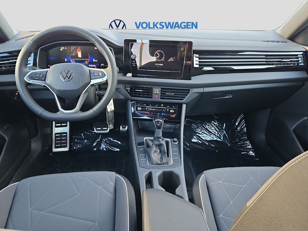 Thumbnail: 2026 Volkswagen Jetta - 10