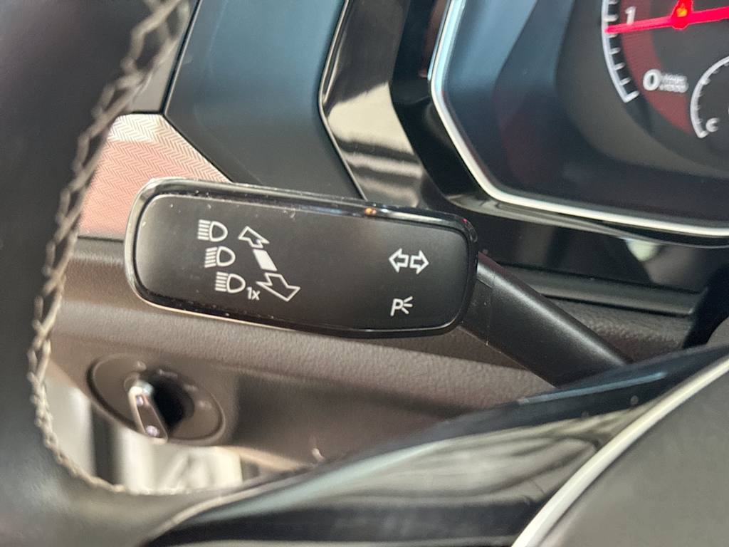 Thumbnail: 2021 Volkswagen Jetta - 36