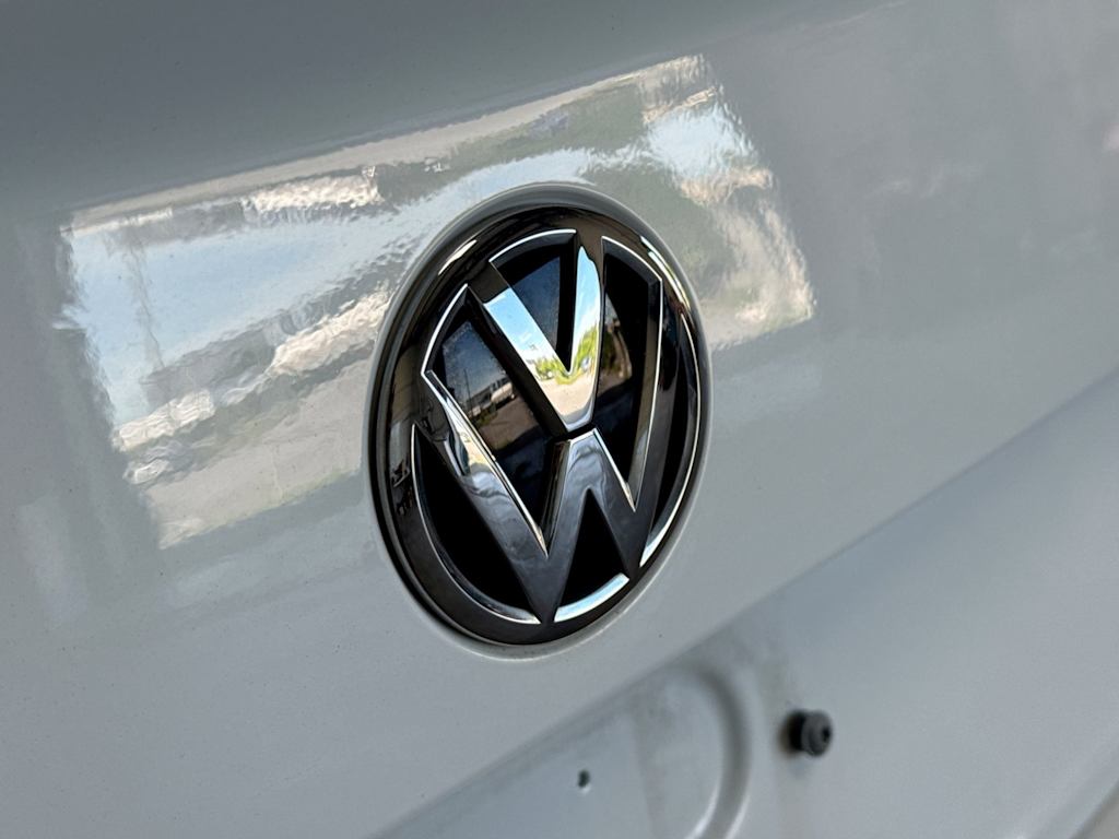 Thumbnail: 2021 Volkswagen Jetta - 7
