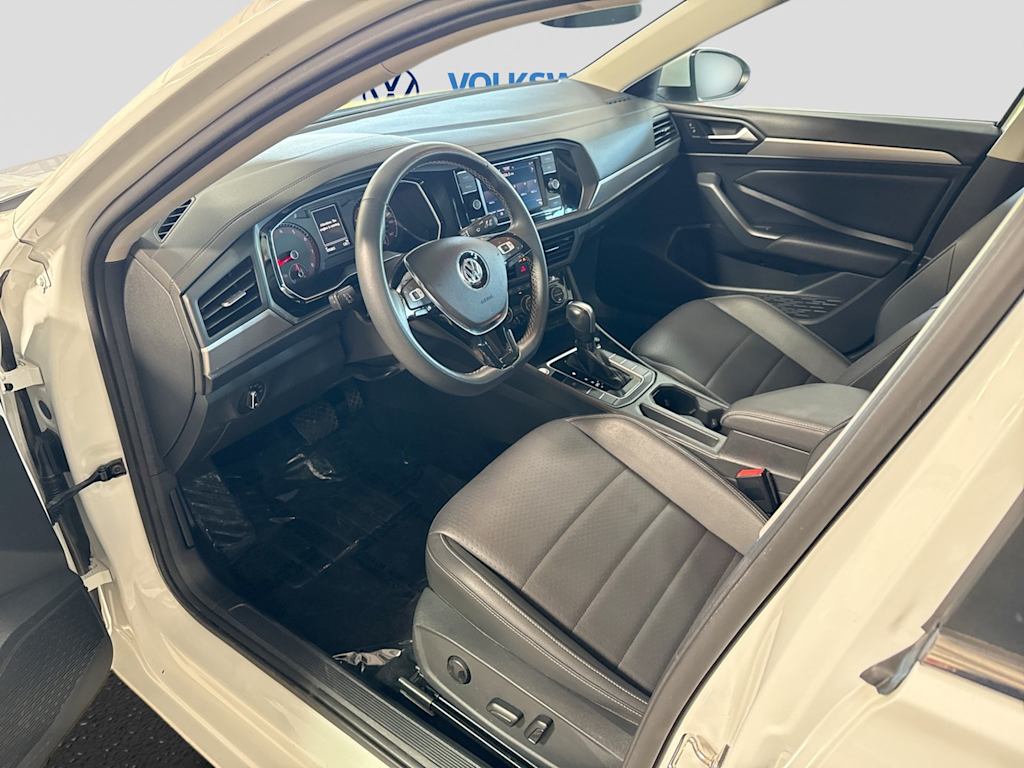 Thumbnail: 2021 Volkswagen Jetta - 10