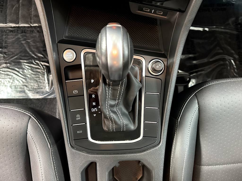 Thumbnail: 2021 Volkswagen Jetta - 14