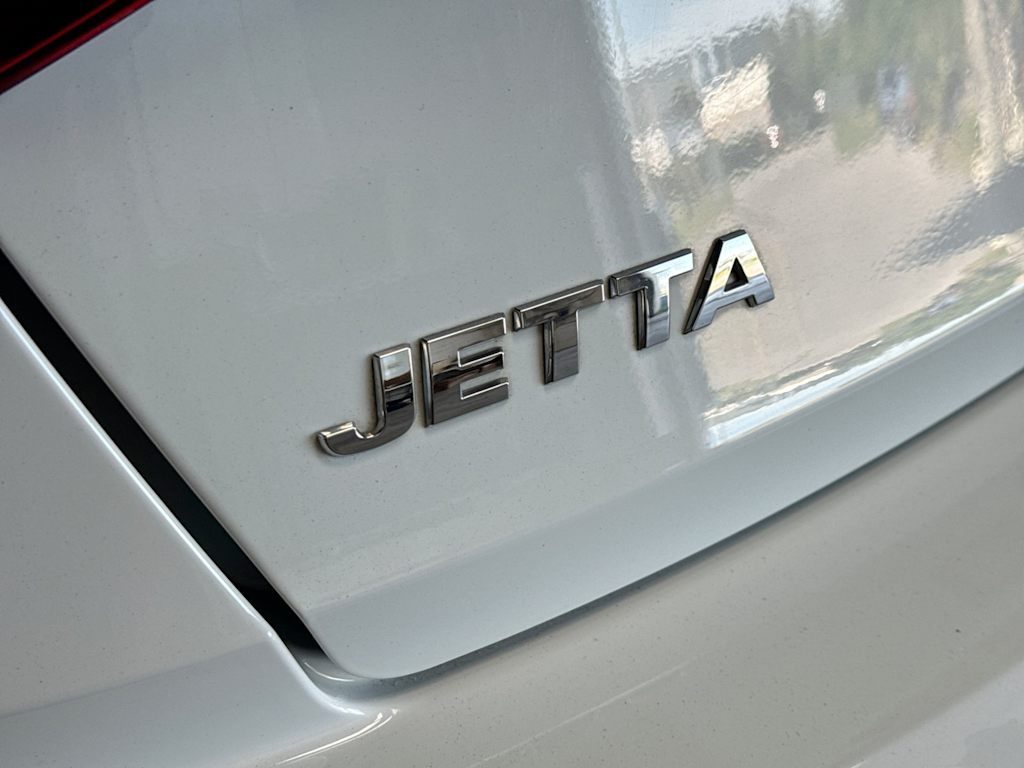 Thumbnail: 2021 Volkswagen Jetta - 29