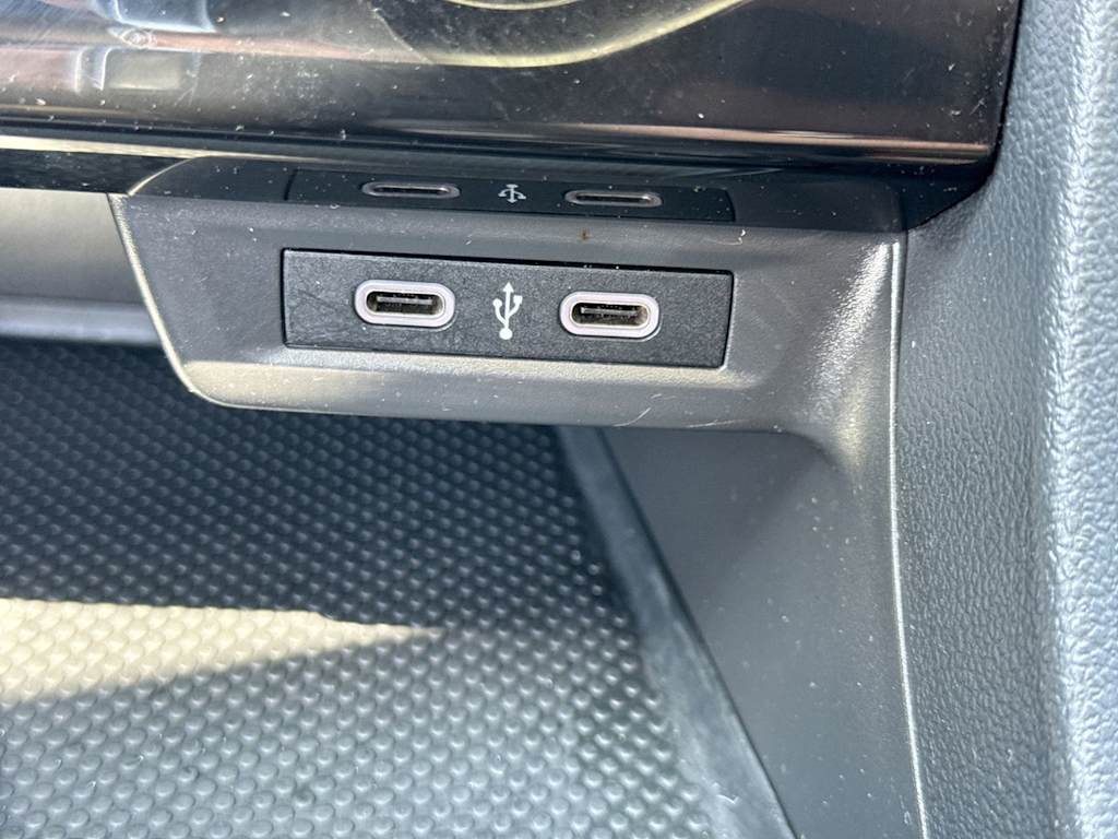 Thumbnail: 2021 Volkswagen Jetta - 41