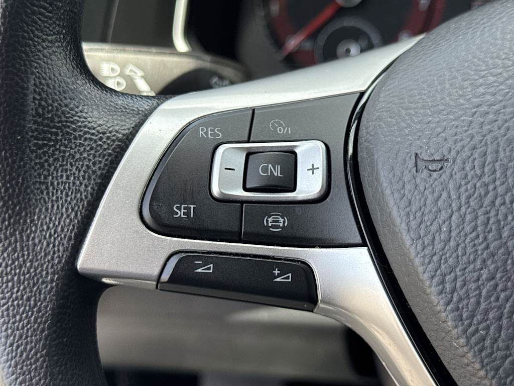 Thumbnail: 2020 Volkswagen Jetta - 28