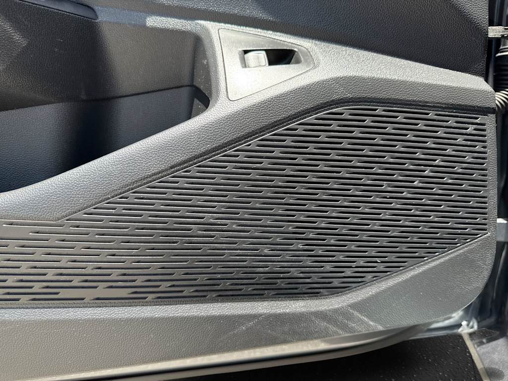 Thumbnail: 2020 Volkswagen Jetta - 38