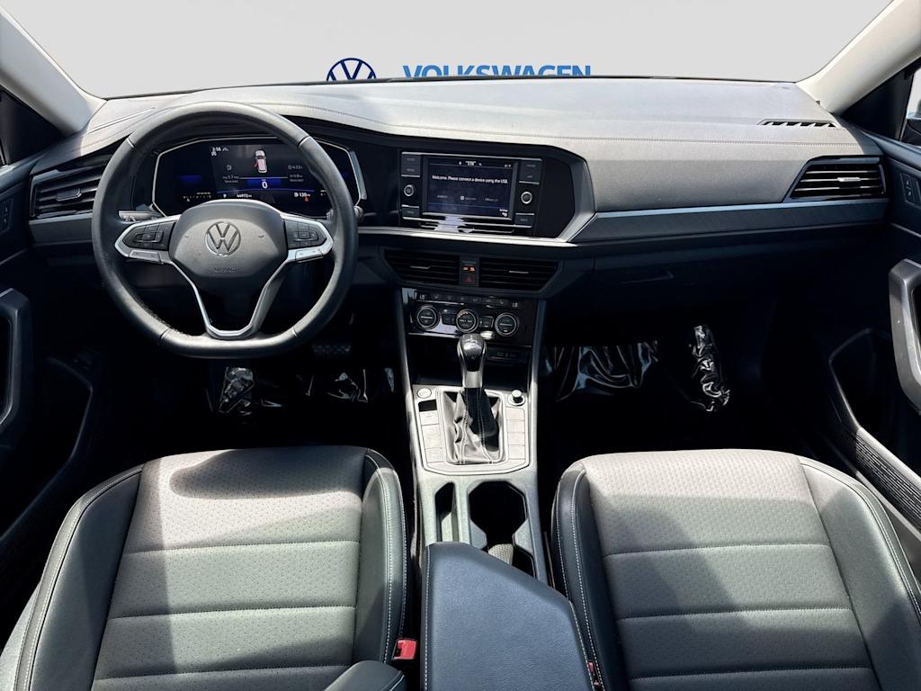 Thumbnail: 2022 Volkswagen Jetta - 2