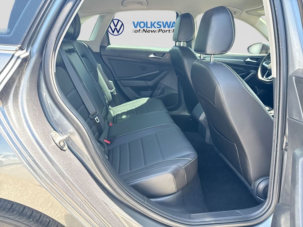 Thumbnail: 2022 Volkswagen Jetta - 33
