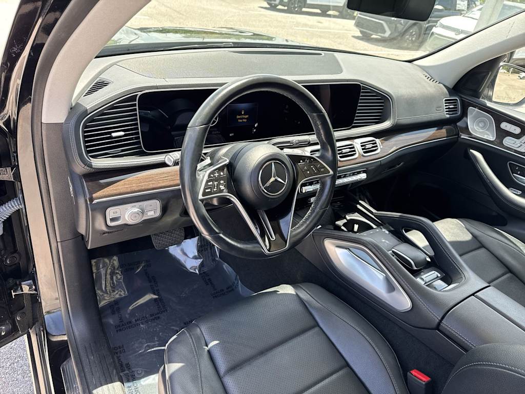 Thumbnail: 2024 Mercedes-Benz GLS - 2