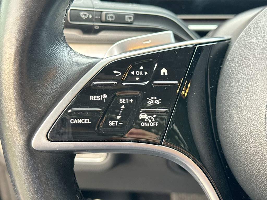 Thumbnail: 2025 Mercedes-Benz GLS - 35