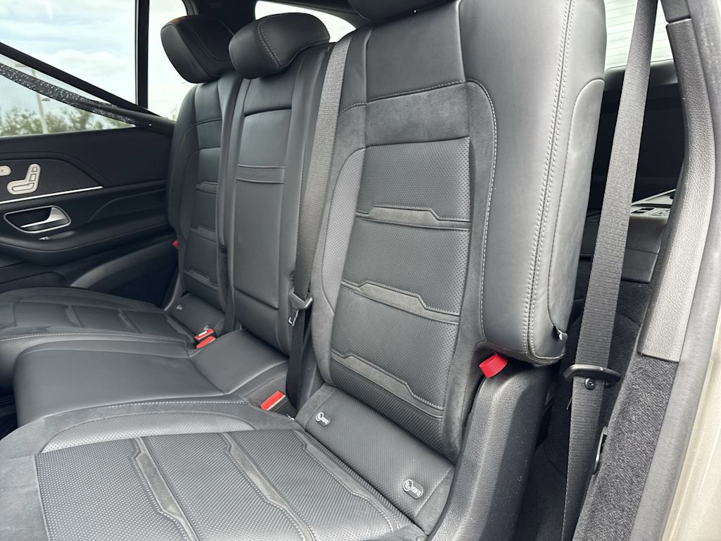 Thumbnail: 2021 Mercedes-Benz GLS - 25