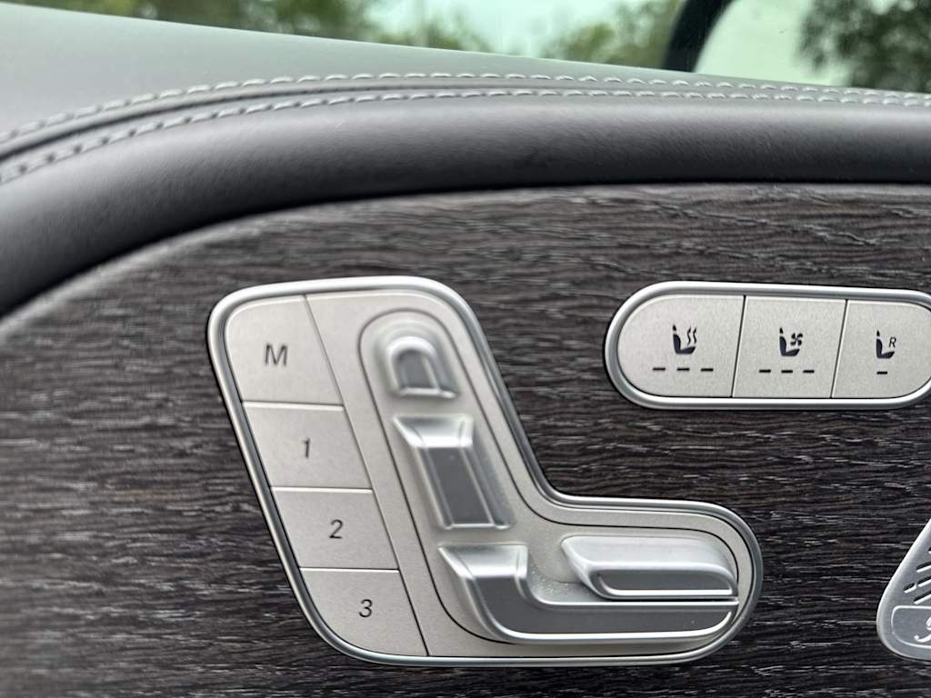 Thumbnail: 2021 Mercedes-Benz GLS - 23
