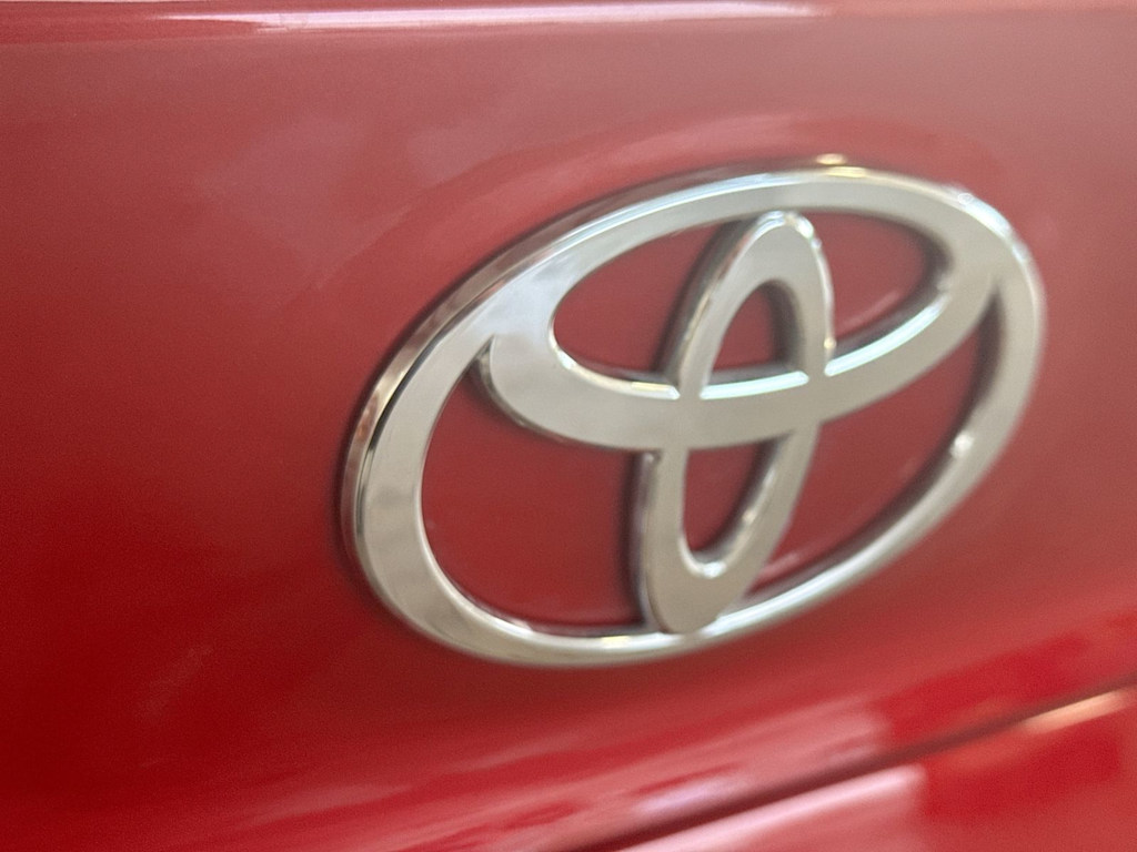 Thumbnail: 2025 Toyota Camry - 6