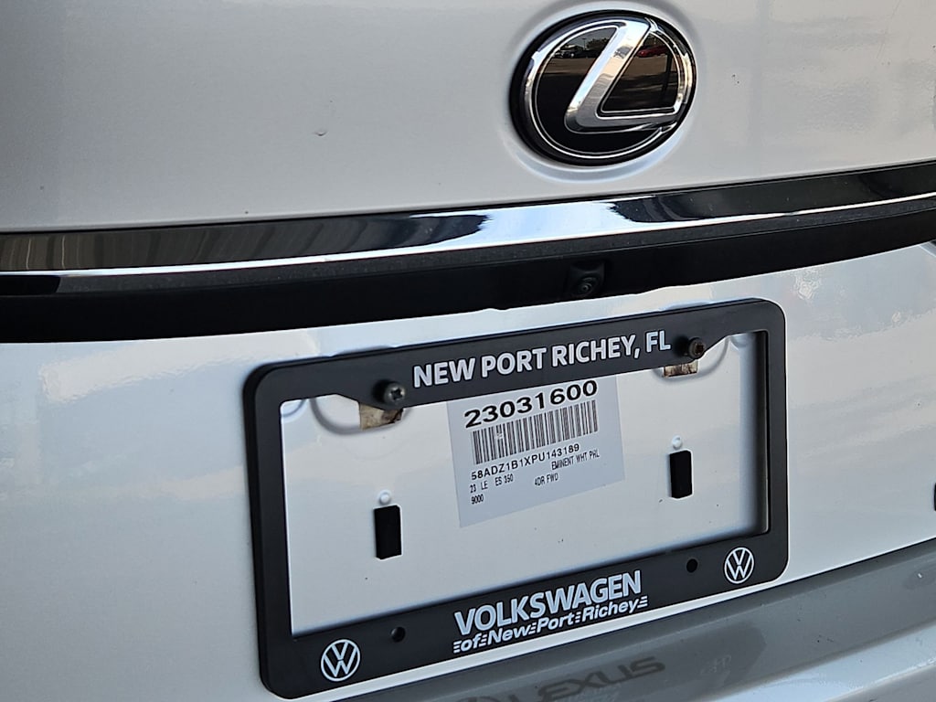 Thumbnail: 2023 Lexus ES - 13