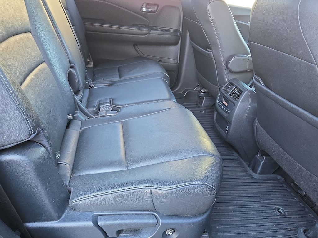 Thumbnail: 2021 Honda Pilot - 28