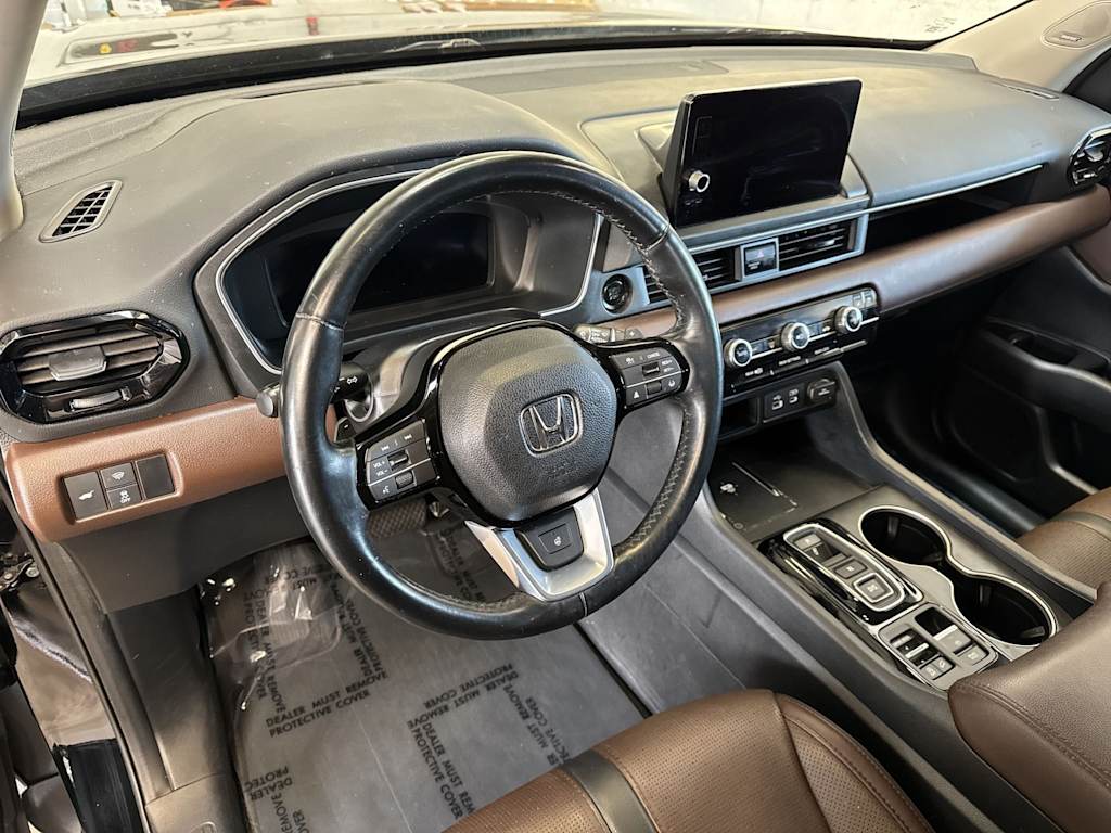 Thumbnail: 2023 Honda Pilot - 2