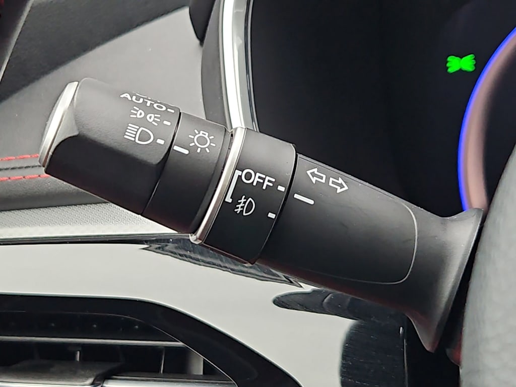 Thumbnail: 2025 Acura MDX - 16