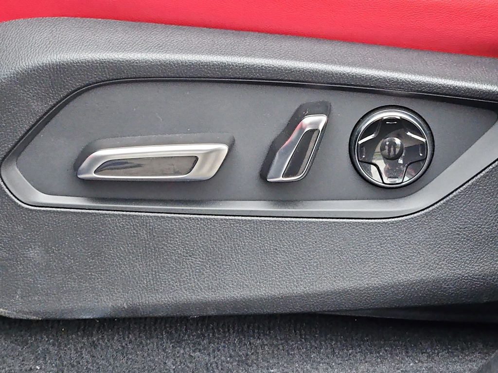 Thumbnail: 2025 Acura MDX - 26