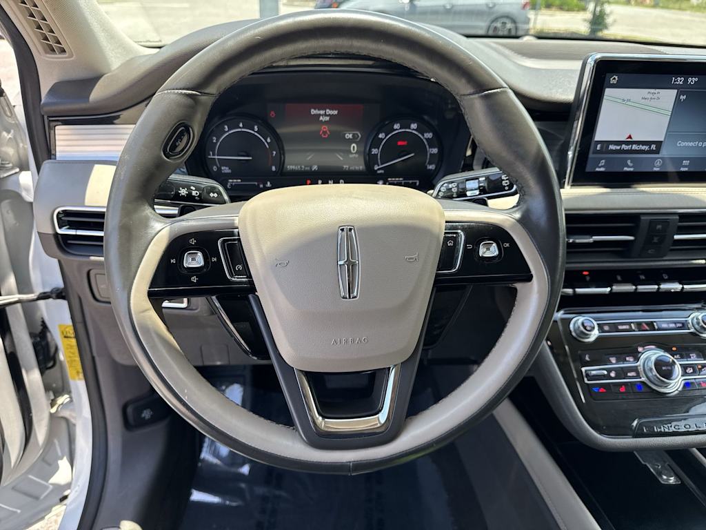 Thumbnail: 2020 Lincoln Corsair - 14