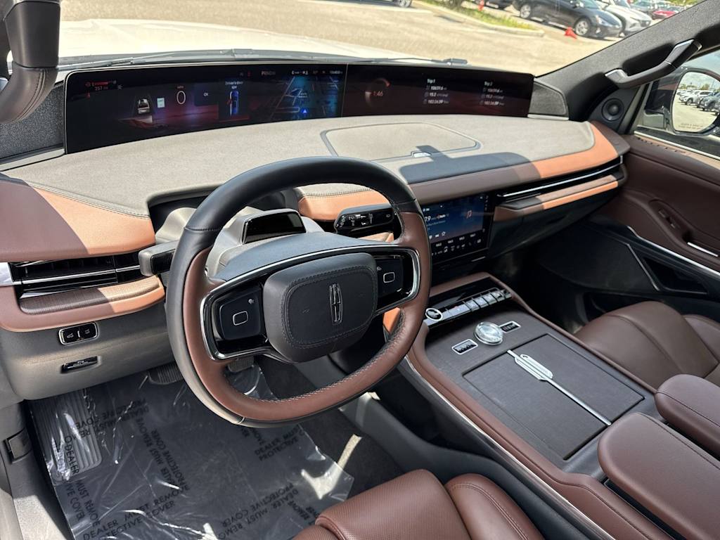 Thumbnail: 2025 Lincoln Navigator - 2