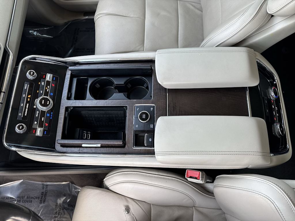 Thumbnail: 2018 Lincoln Navigator - 15