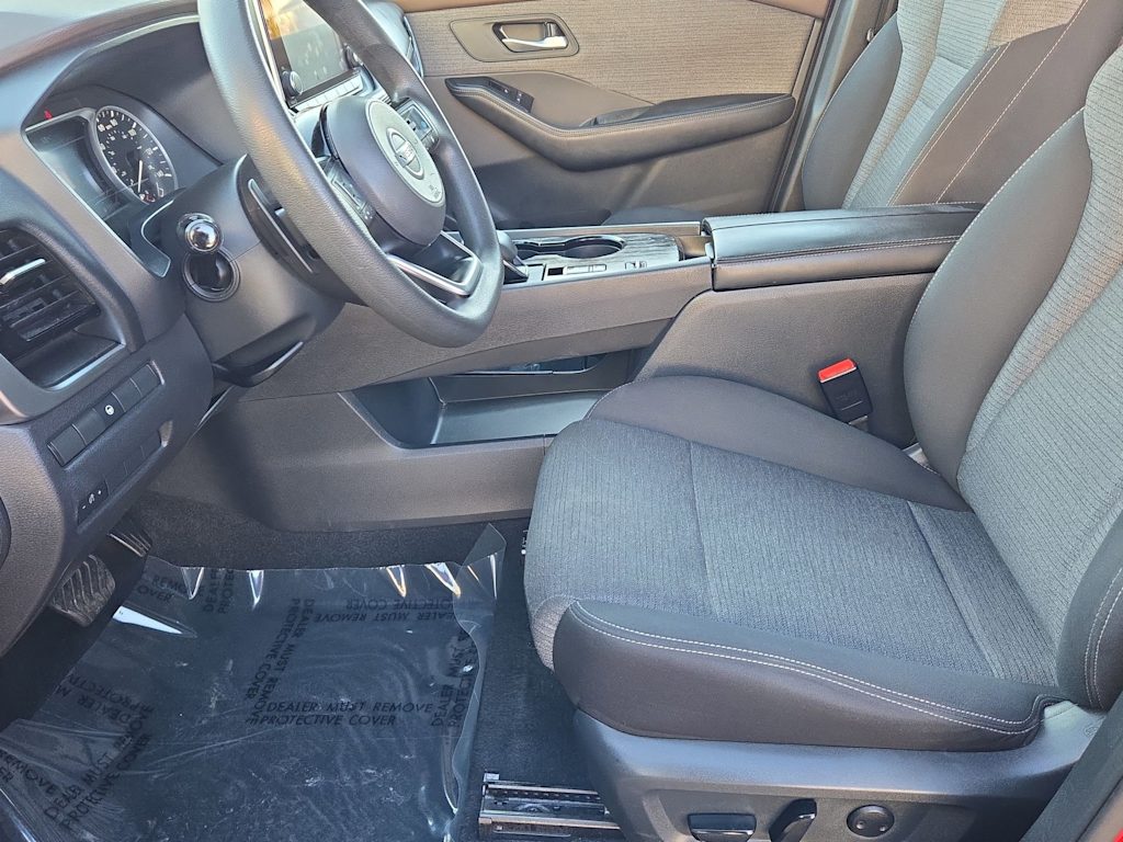 Thumbnail: 2021 Nissan Rogue - 10