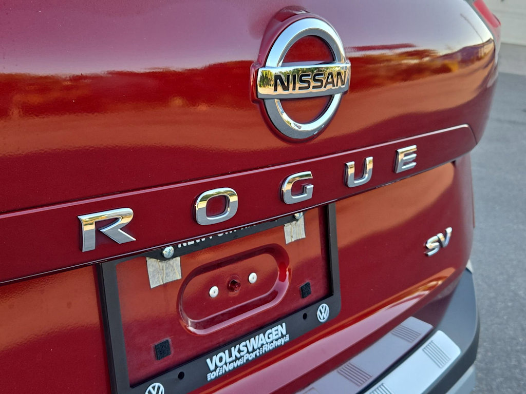 Thumbnail: 2021 Nissan Rogue - 26