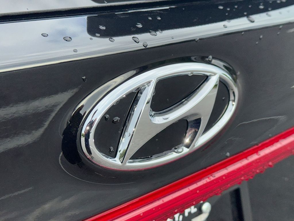 Thumbnail: 2023 Hyundai Santa Fe - 7