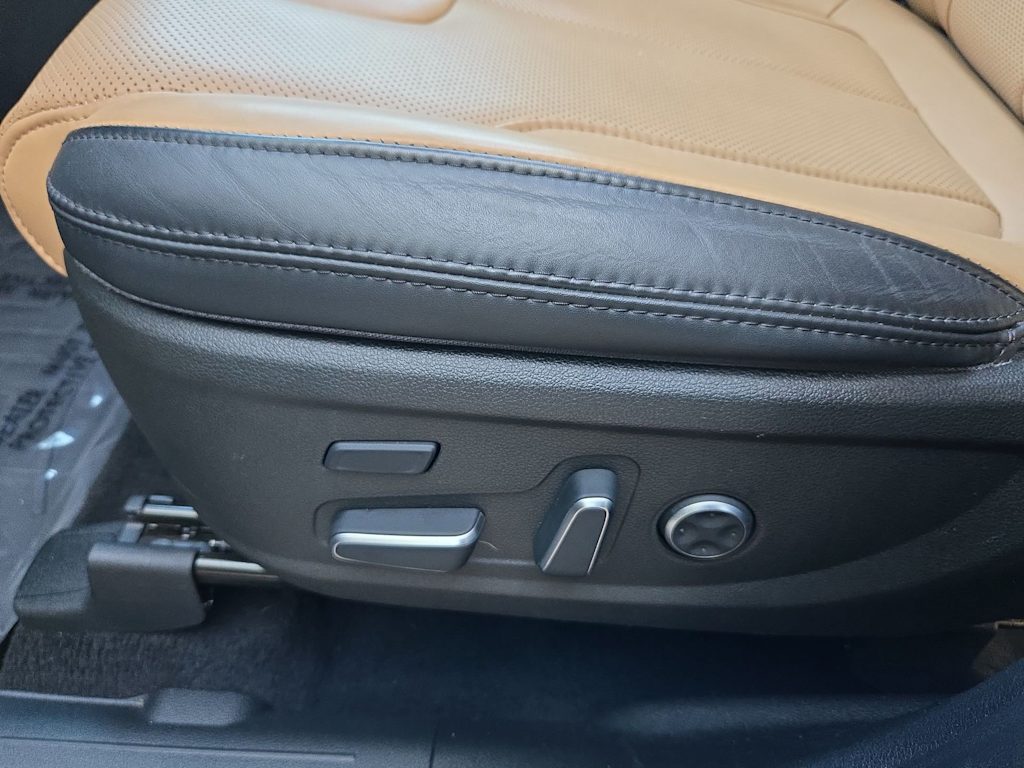 Thumbnail: 2023 Hyundai Santa Fe - 26