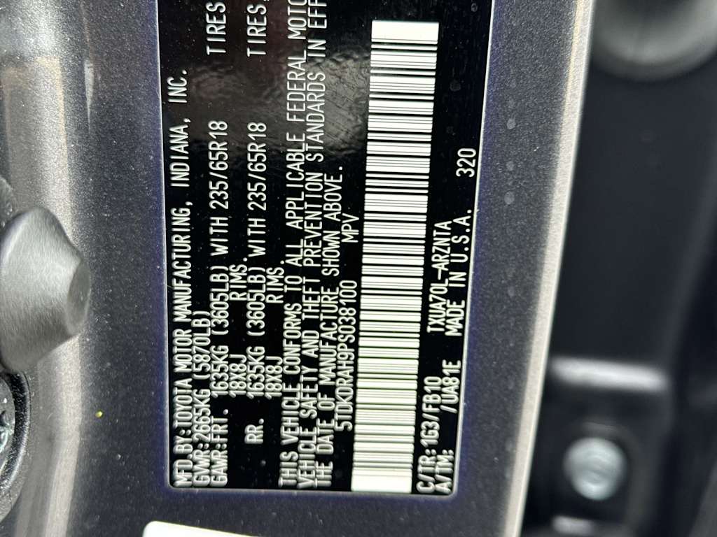 Thumbnail: 2023 Toyota Highlander - 19