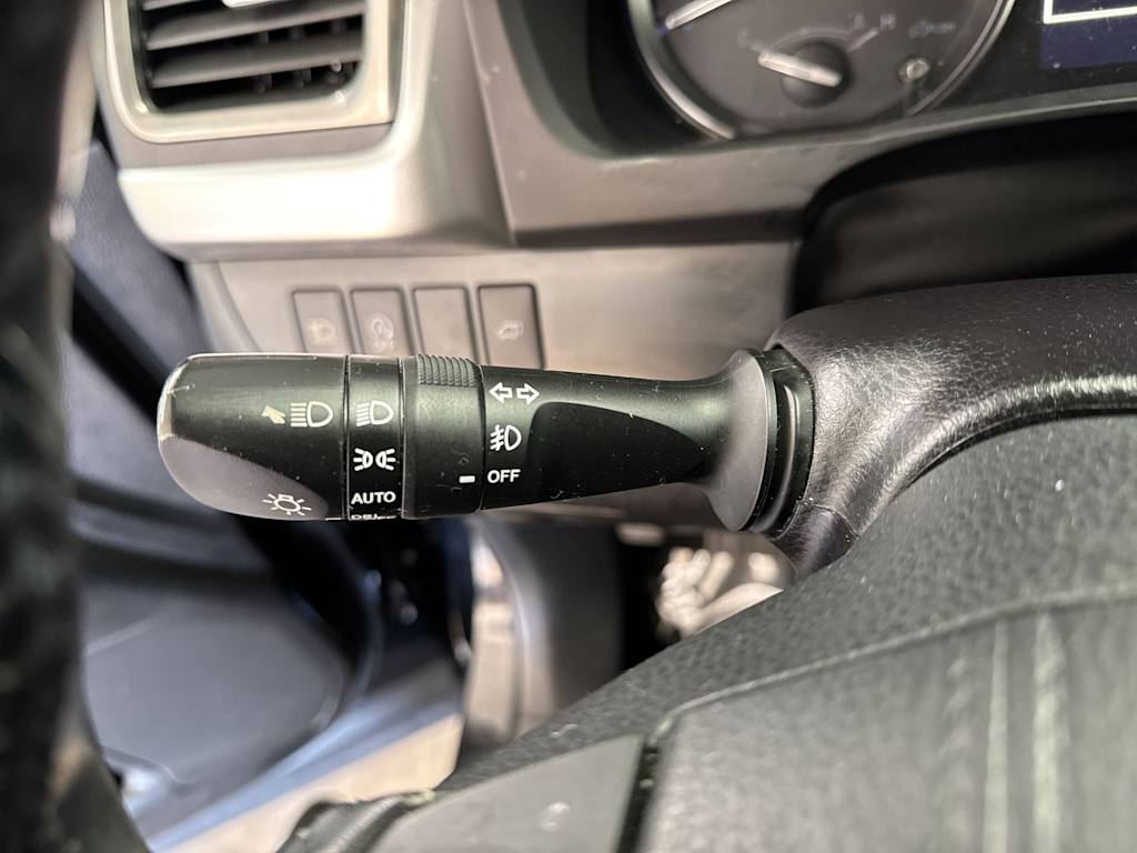 Thumbnail: 2018 Toyota Highlander - 32