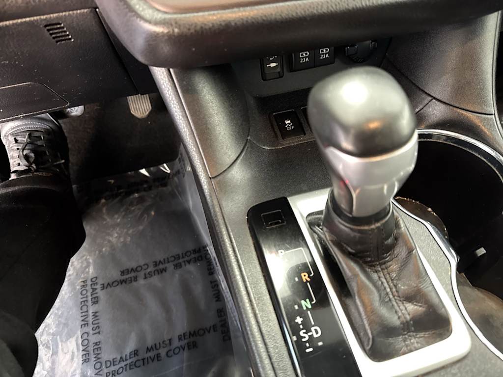 Thumbnail: 2018 Toyota Highlander - 16