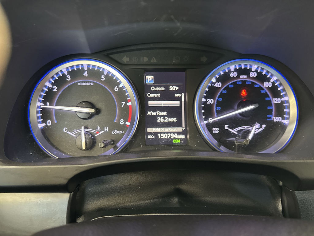 Thumbnail: 2018 Toyota Highlander - 17