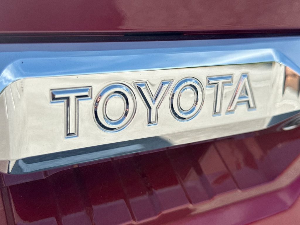 Thumbnail: 2024 Toyota Tundra - 6