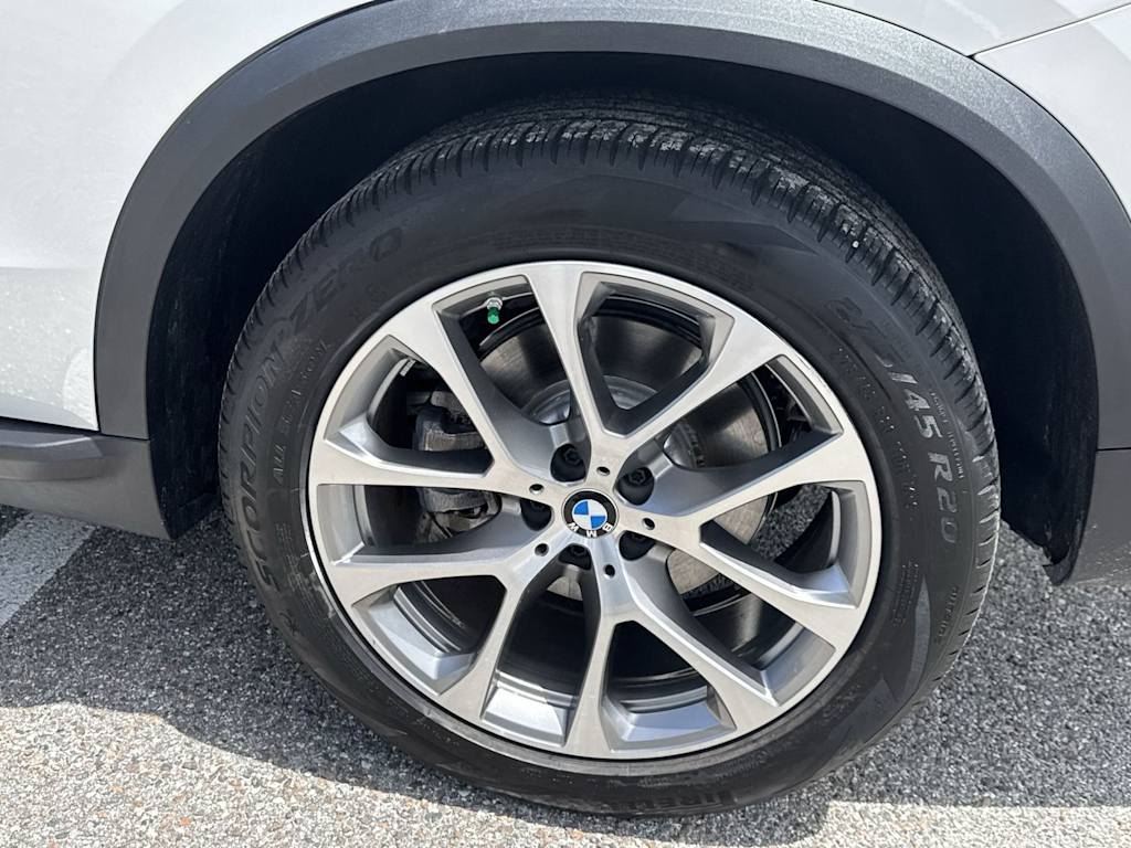 Thumbnail: 2026 BMW X5 - 8
