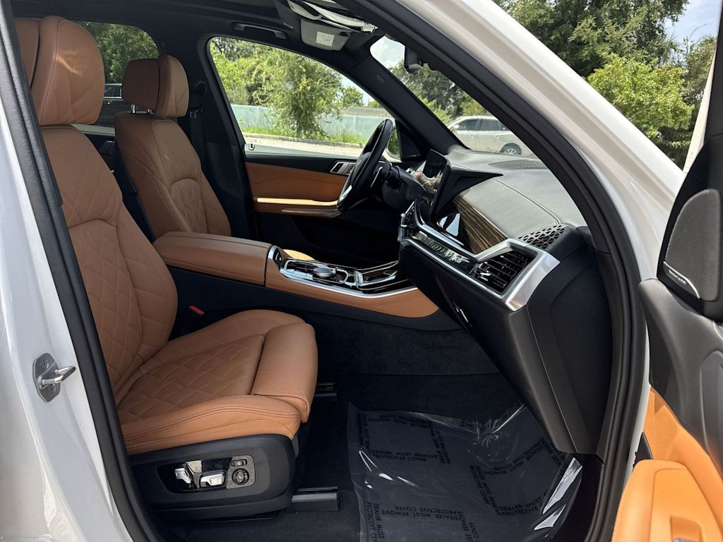 Thumbnail: 2026 BMW X5 - 35