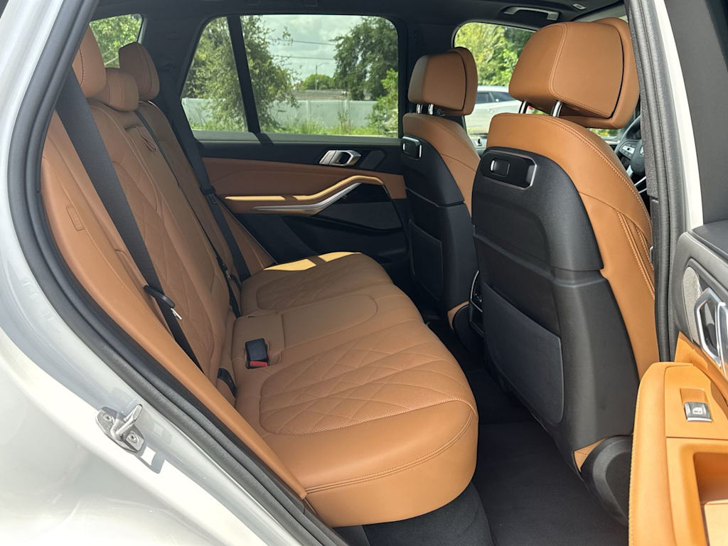 Thumbnail: 2026 BMW X5 - 34