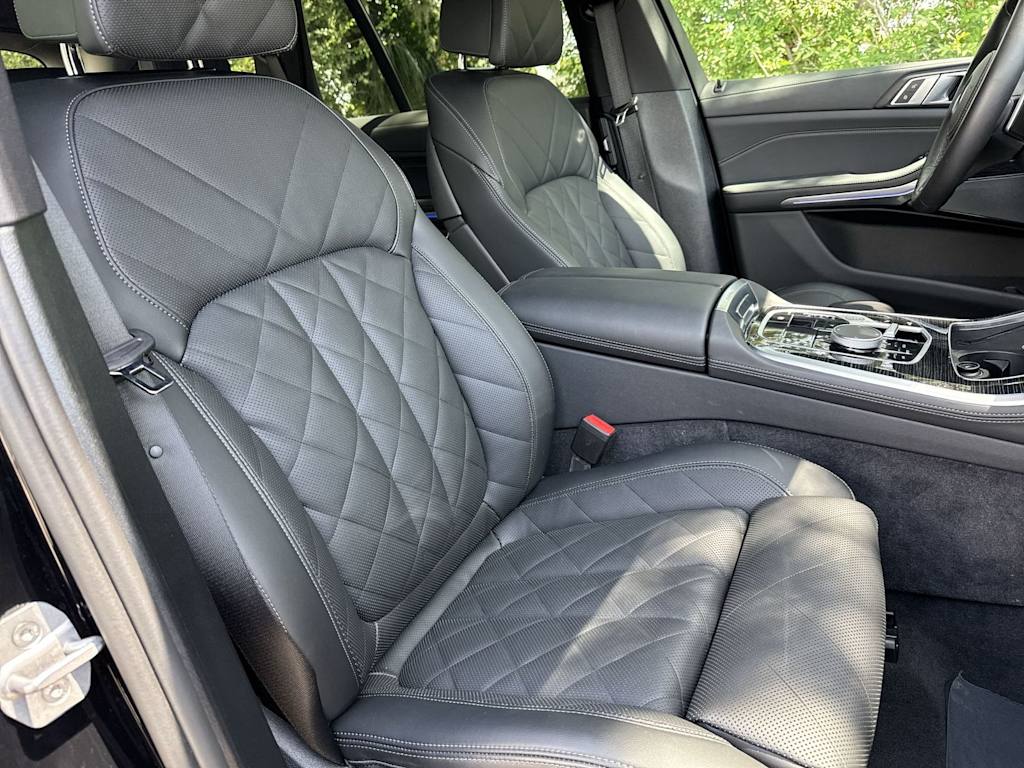 Thumbnail: 2026 BMW X5 - 12