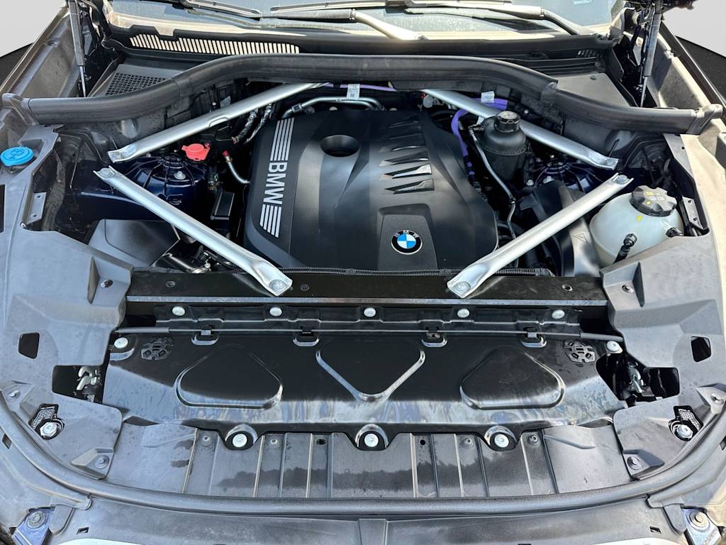 Thumbnail: 2025 BMW X5 - 9