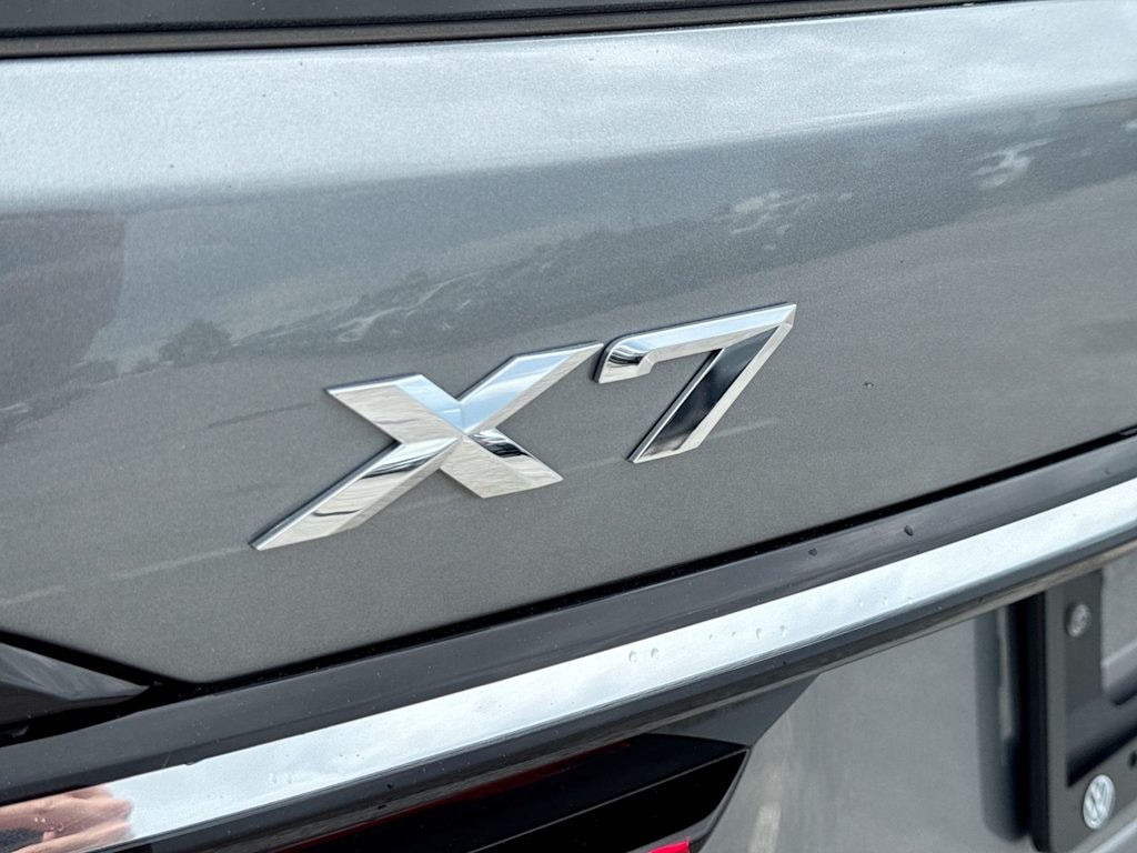 Thumbnail: 2024 BMW X7 - 30
