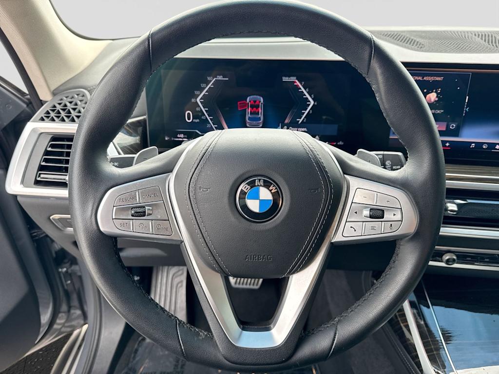 Thumbnail: 2024 BMW X7 - 9