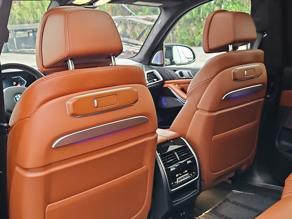 Thumbnail: 2023 BMW X7 - 26